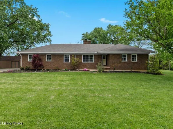 3901 Carriage Hill Dr, Crestwood, KY 40014