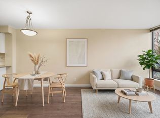 6331 Buswell St #303, Richmond, BC