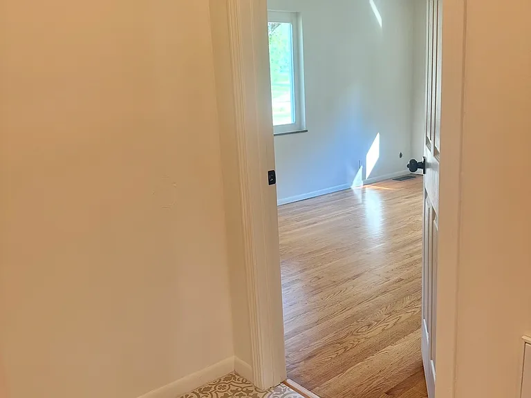 8017 Hayden Dr — Photo 17