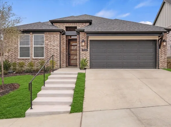7136 Intrepid Dr, Fort Worth, TX 76179