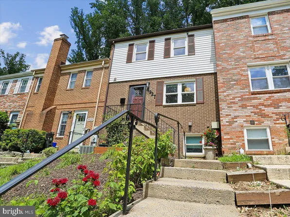 4927 Arctic Ter, Rockville, MD 20853