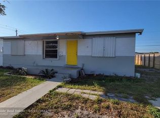 7706 Hope St, Hollywood, FL 33024