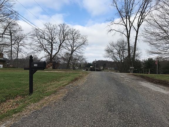 4th image of 200 Foxhaven Dr