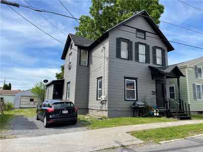 11 John St, Geneva, NY, 14456