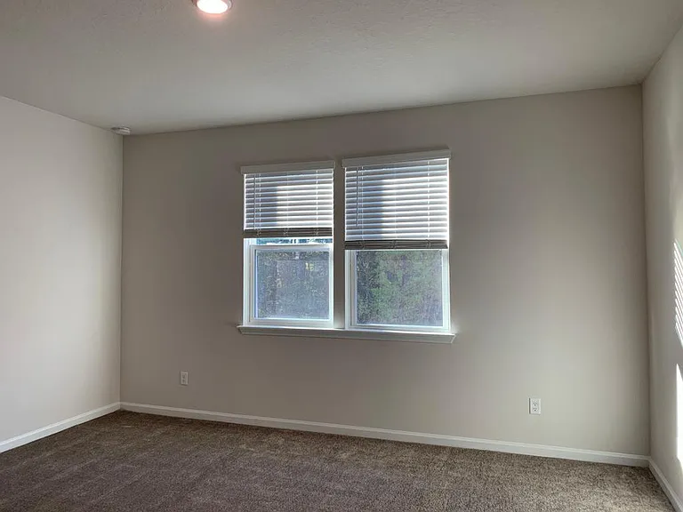 11560 Admirals Cove Dr — Photo 3