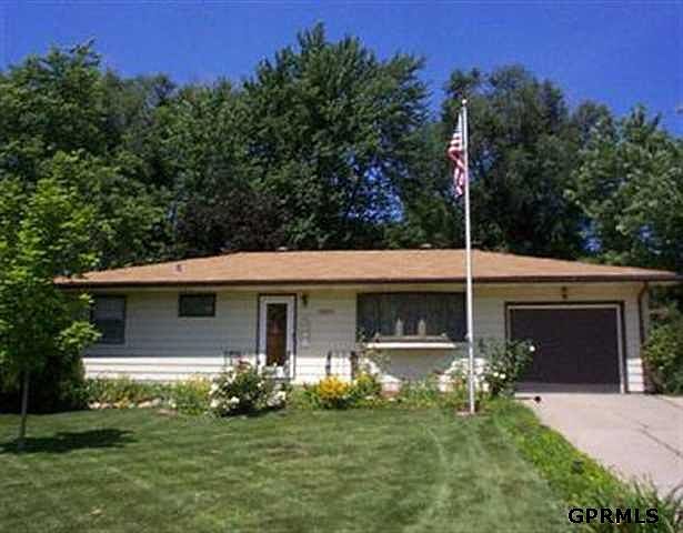 1st image of 9162 N Charles