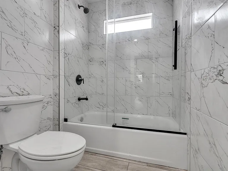 4835 County Road 380 — Photo 10