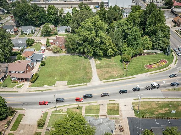 2nd image of 335 W Parrish Ave
