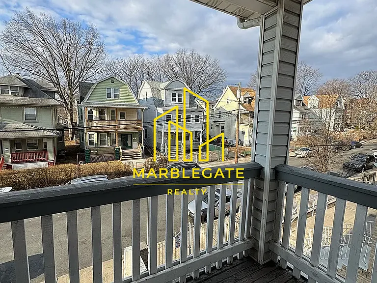 21 Eckert Ave #22 — Photo 2