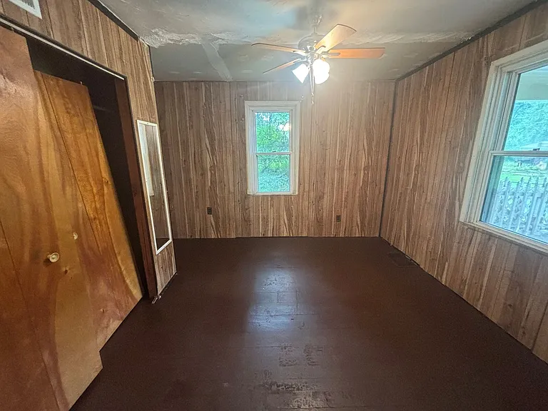 655 Beatty Rd — Photo 8