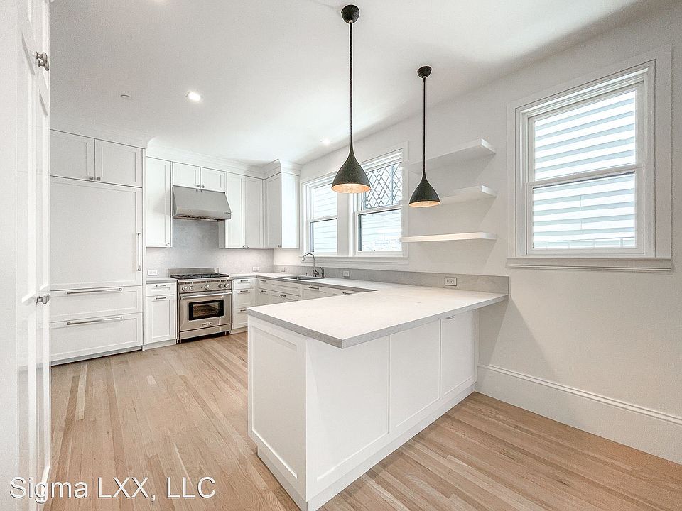 1st image of 2949 Pacific Ave #2949