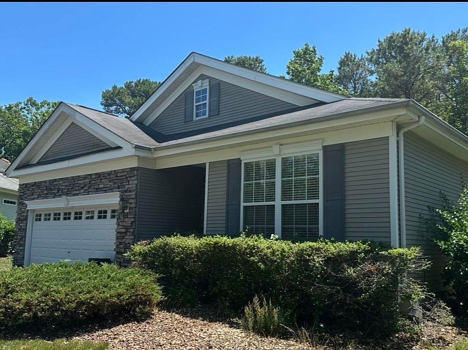 1st image of 111 Hyannis Ct