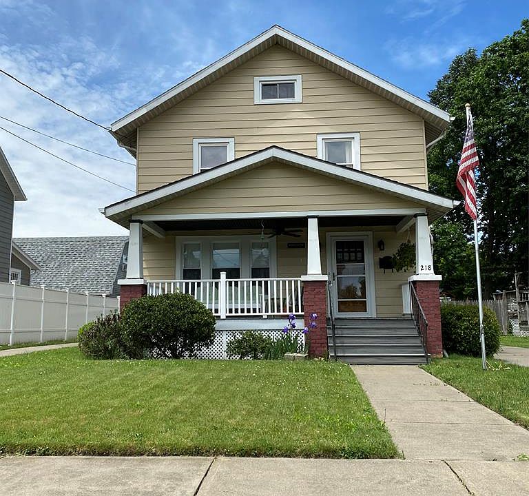 1st image of 218 Chapman Pl