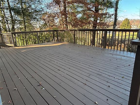5th image of 119 Oberdick Dr