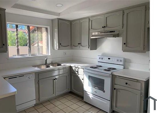 2nd image of 11942 Rancho Bernardo Rd Unit F