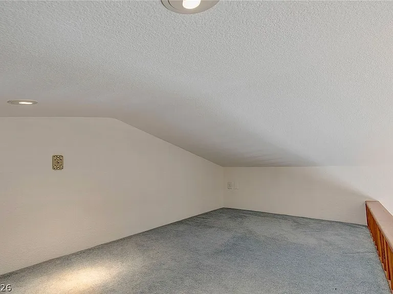 7225 Scenic Hills Dr — Photo 20