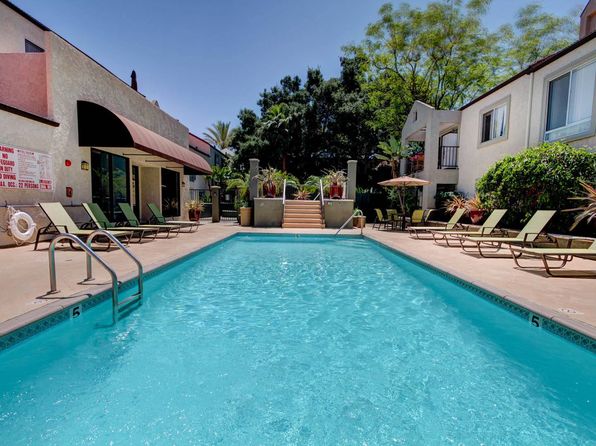 Town Center Apartments | 333 Andover Dr, Burbank, CA