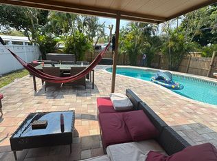 2004 N 43rd Ave, Hollywood, FL 33021