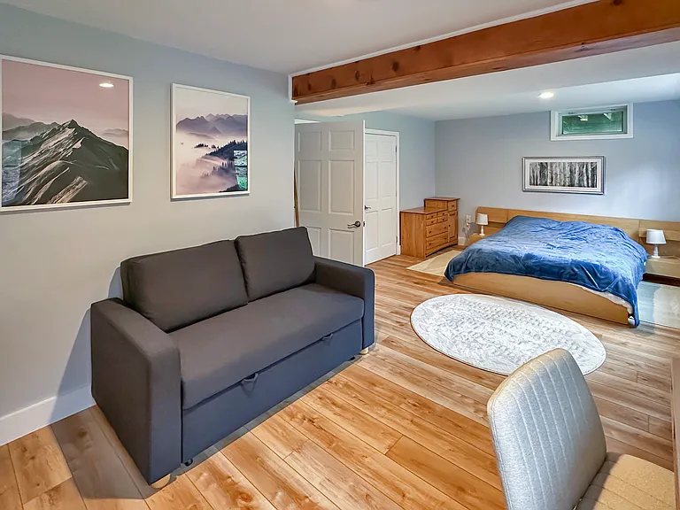 Suite Bedroom