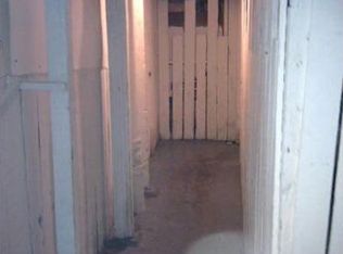 4042 W Addison St, Chicago, IL 60641