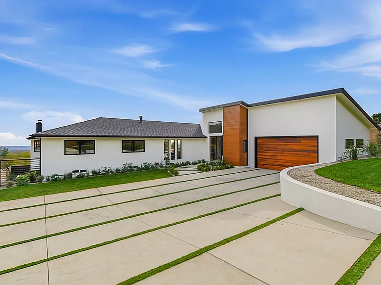 1764 E Loma Alta Dr — Photo 6