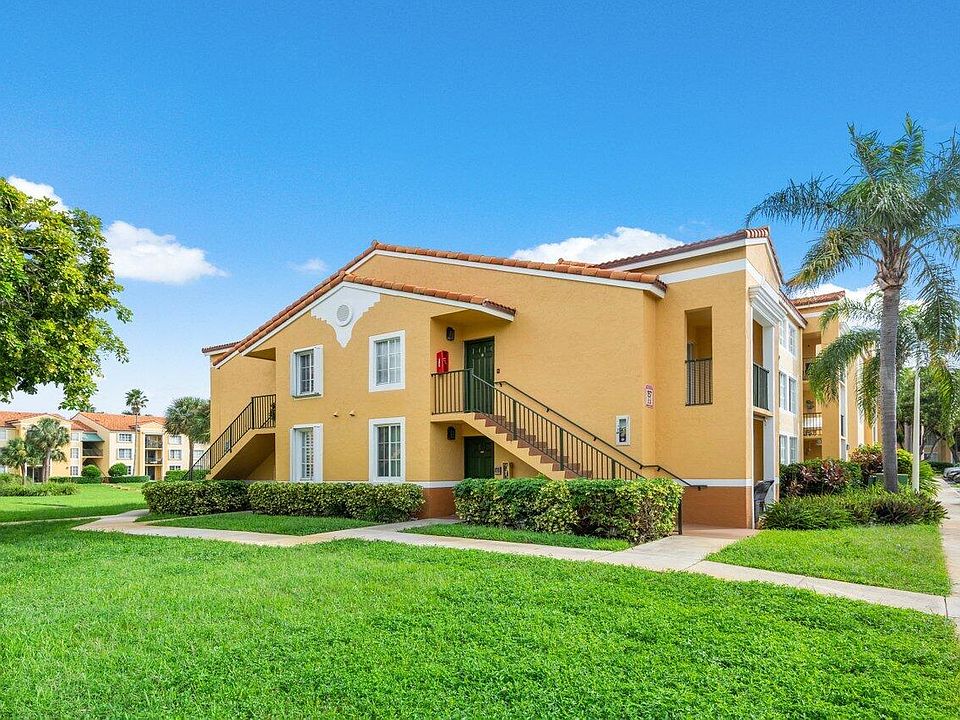 1st image of 157 Yacht Club Way #101