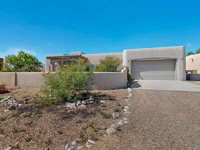 525 Monterrey Rd NE, Rio Rancho, NM, 87144