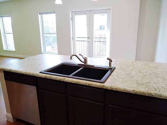 3rd image of 201 N Washington St #2