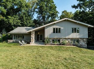 16690 Shore Line Dr, Brookfield, WI 53005