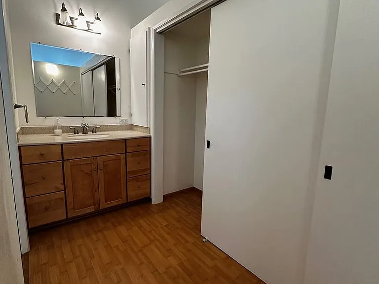 918 Kumukoa St #B303 — Photo 11