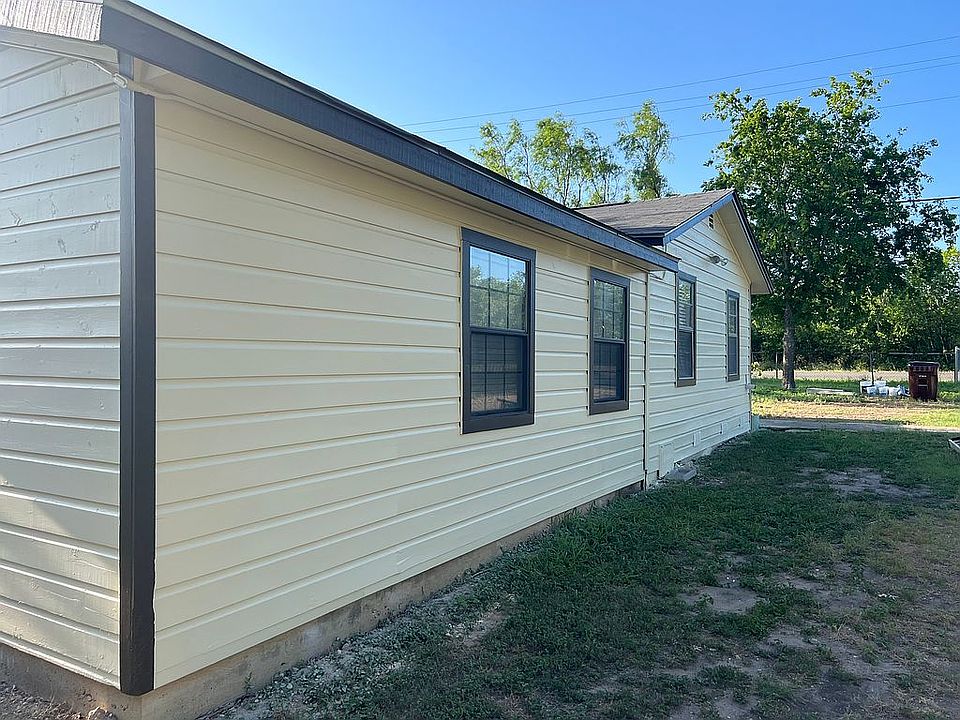 2nd image of 326 County Road 4516