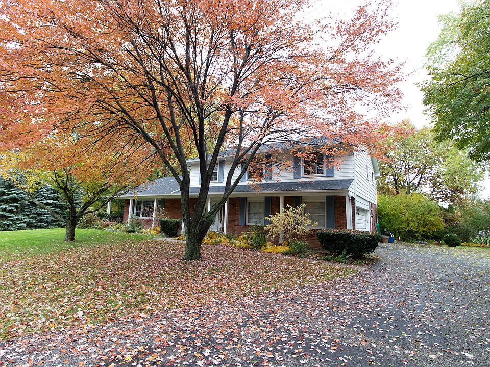 1st image of 2223 Colonial Park Ct