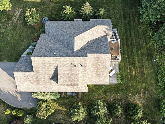 2nd image of 23 Rockwood Ln #23