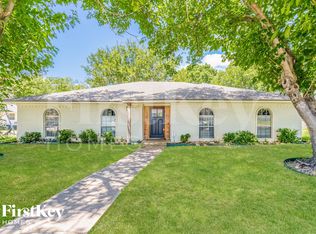 1005 Gracelane Dr, Desoto, TX 75115
