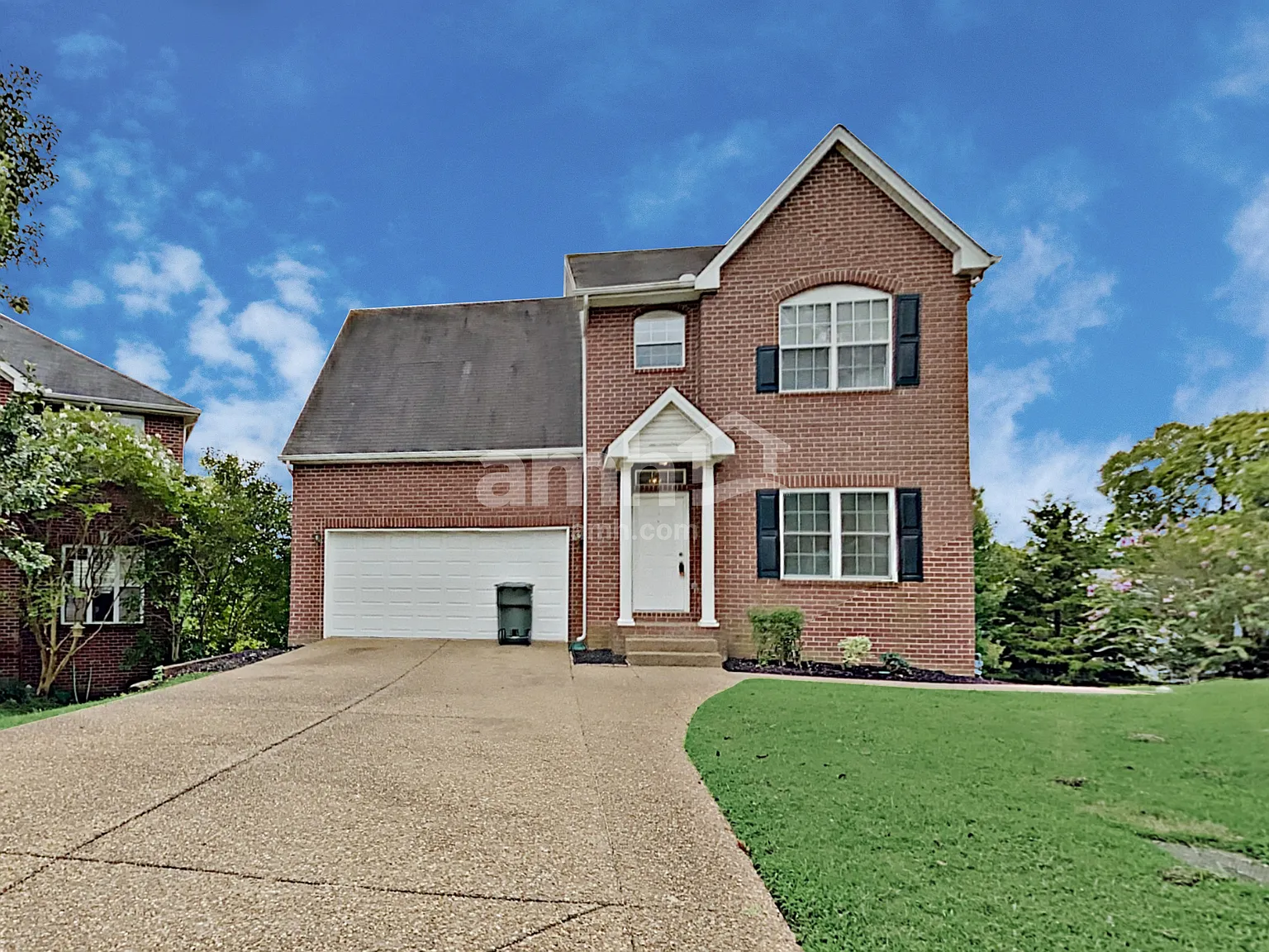 3 bed, 3.5 bath, 2932 sqft, $2,940 — Photo 1