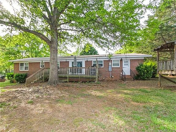 3rd image of 137B Dogwood Trail Ln
