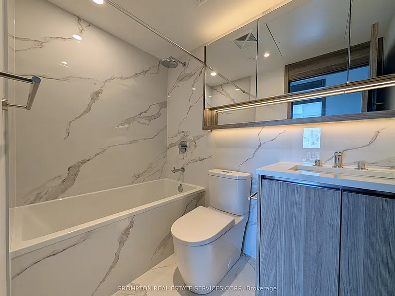18 Esther Shiner Blvd #2909 — Photo 16