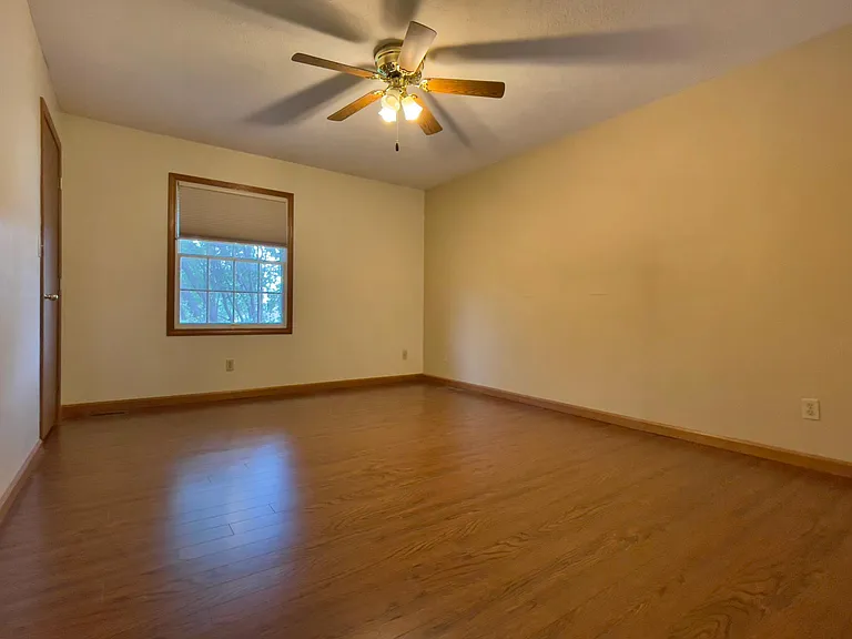 5221 Deerwood Lk — Photo 6