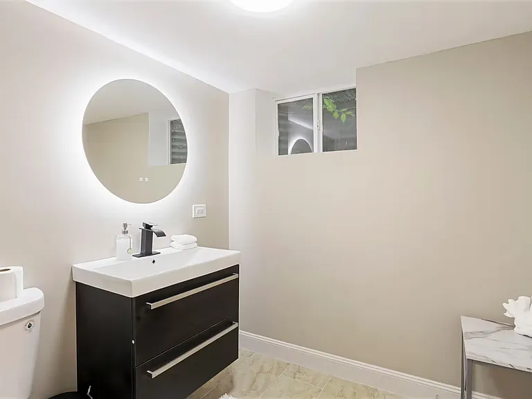 7648 Kenneth Ave — Photo 28