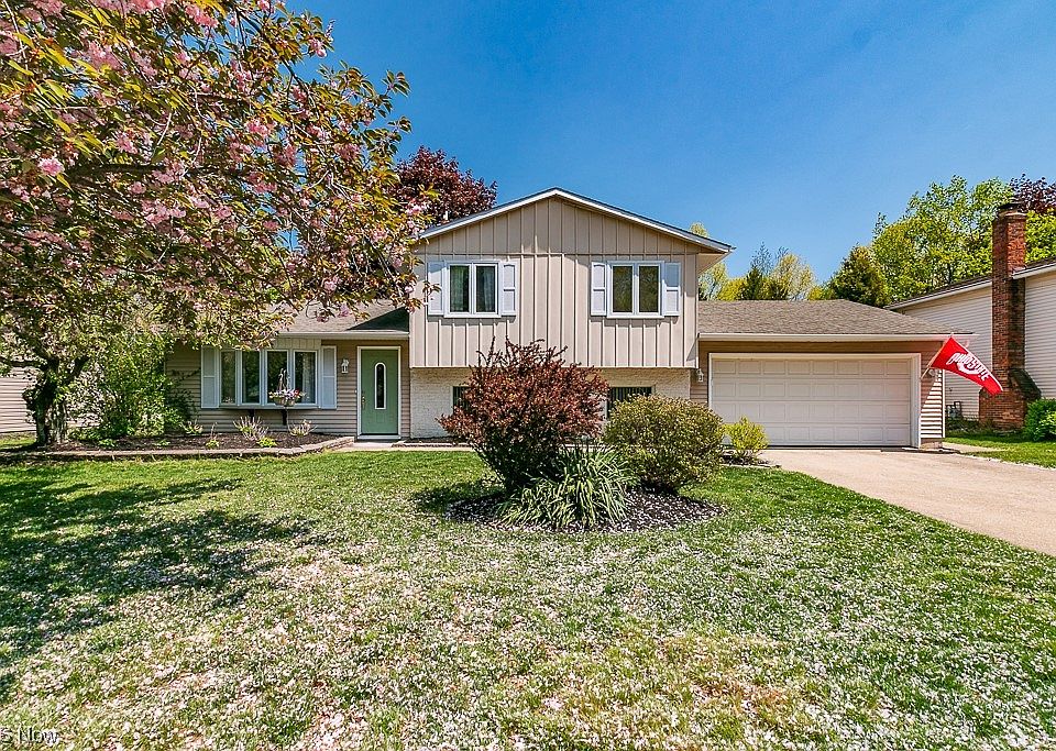 1st image of 6173 Brambleside Ln