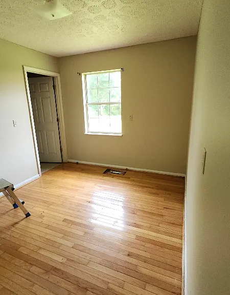 5300 N Ozark Rd — Photo 10