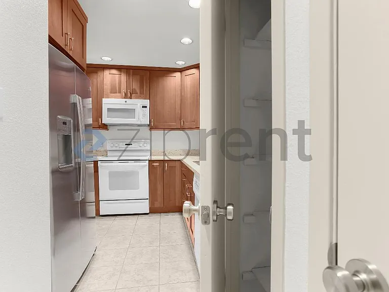 12840 SE 40th Ct #C3 — Photo 4