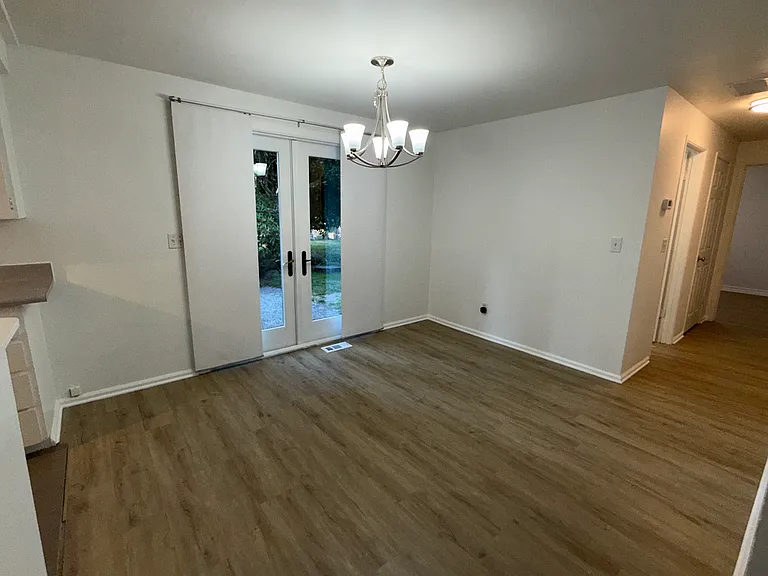 8554 NE 137th Pl — Photo 5