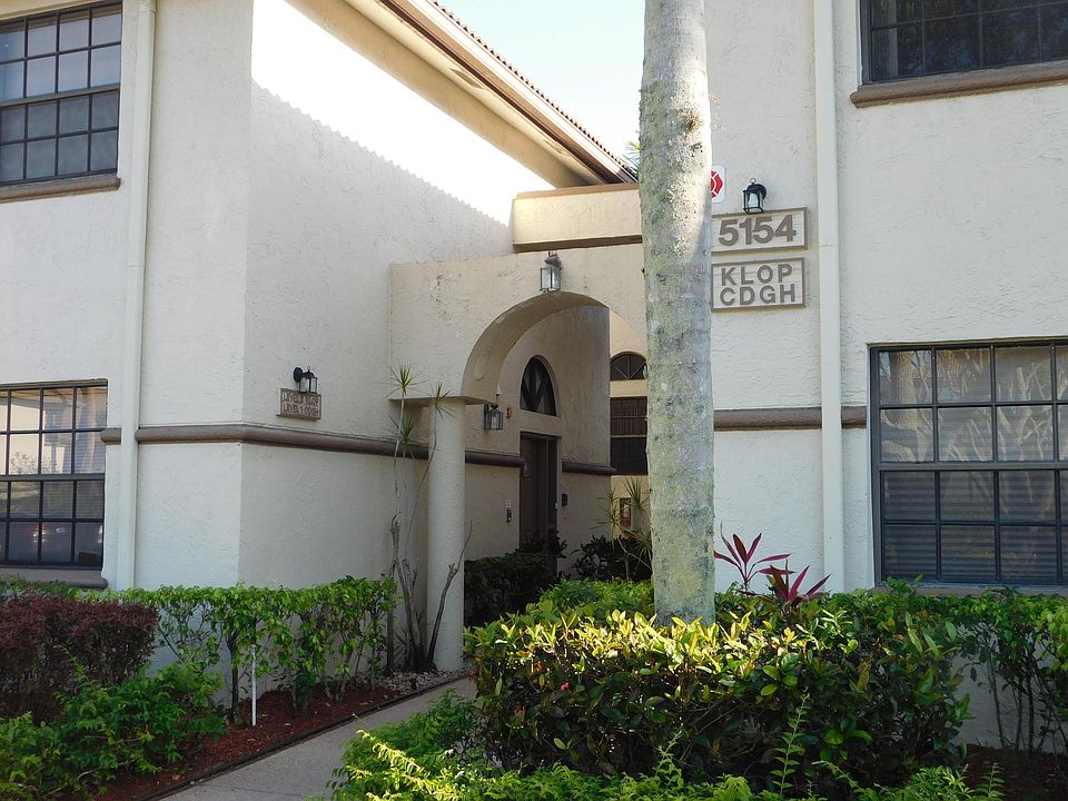 1st image of 5154 Floria Dr APT O