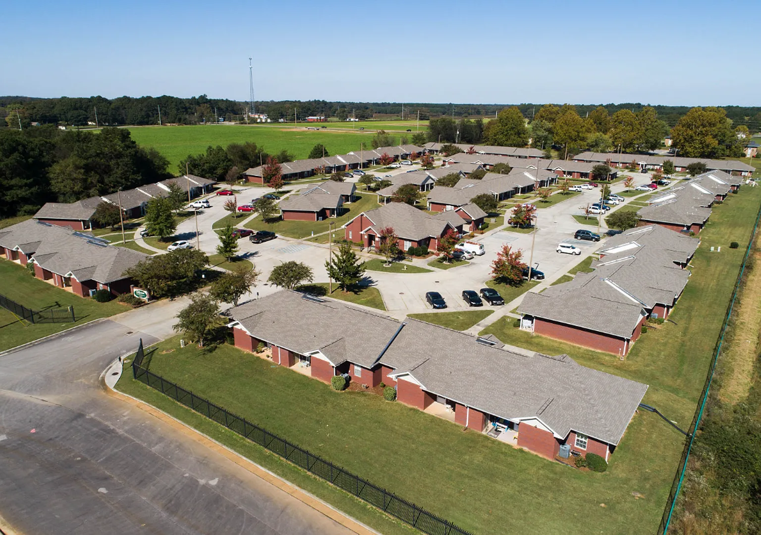 Arrowhead Dr Senior 55+ Community Rent $1024/month — Photo 2