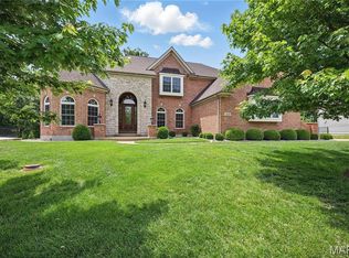 16387 Wynncrest Falls Way, Chesterfield, MO 63005