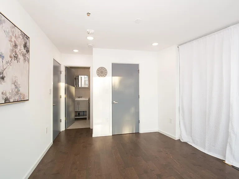 2059 Germantown Ave #A10 — Photo 12