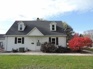 817 3rd St, Allison, IA 50602
