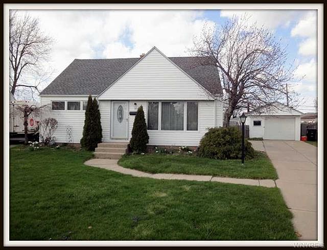 1st image of 33 Ermann Dr