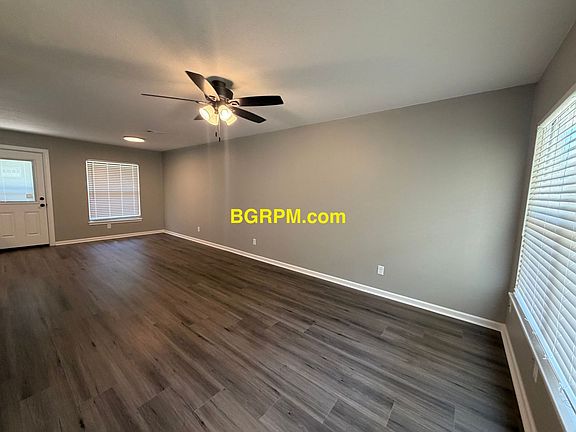 2nd image of 1704 Nina St